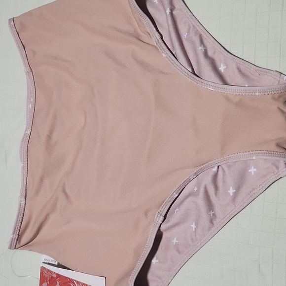 NWT KORTNI JEANE BlushSIZE M. Swim Bottoms with White Cross Pattern - Picture 5 of 11